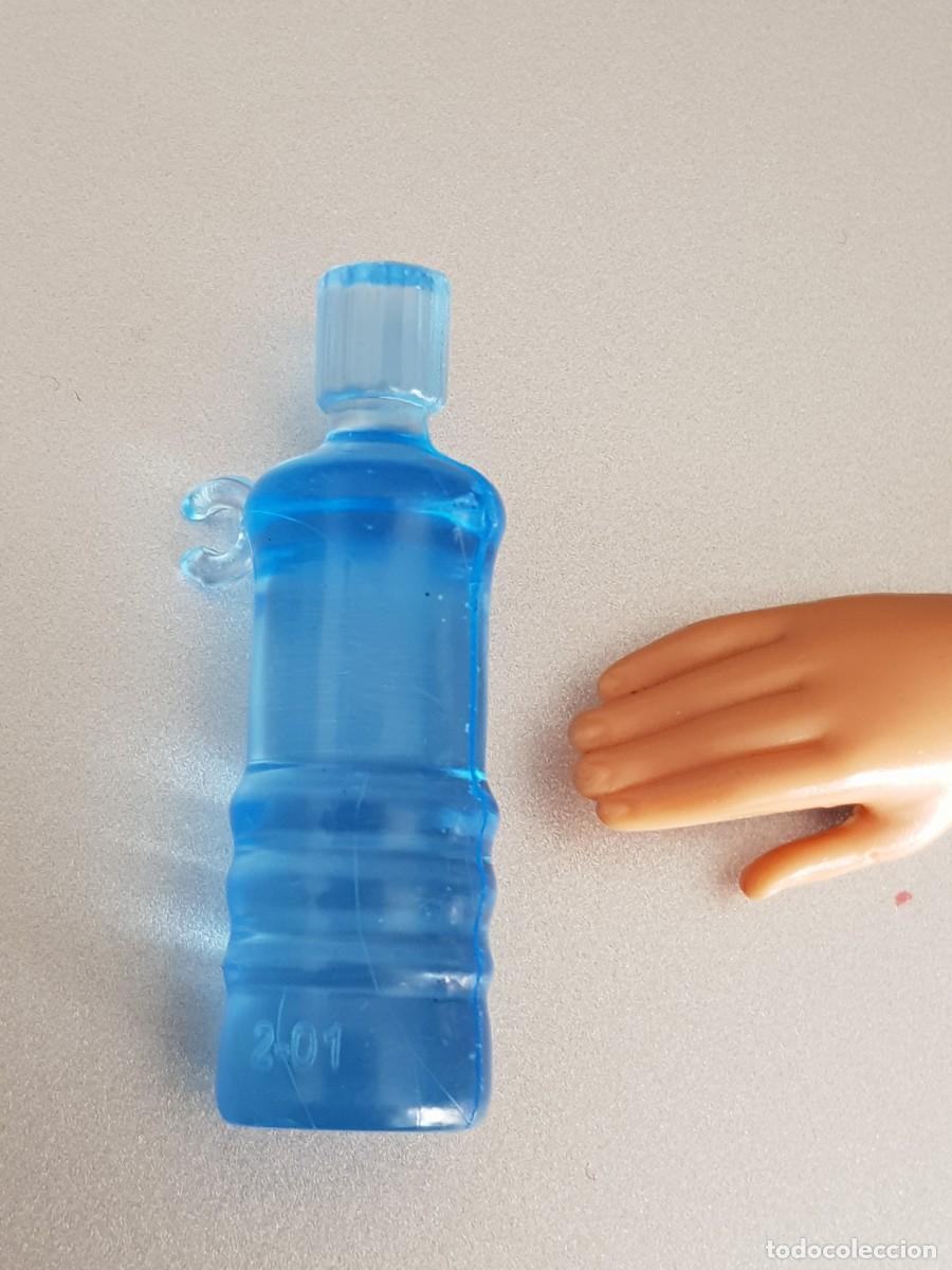 Barbie y Ken: Botella de agua barbie - Foto 1