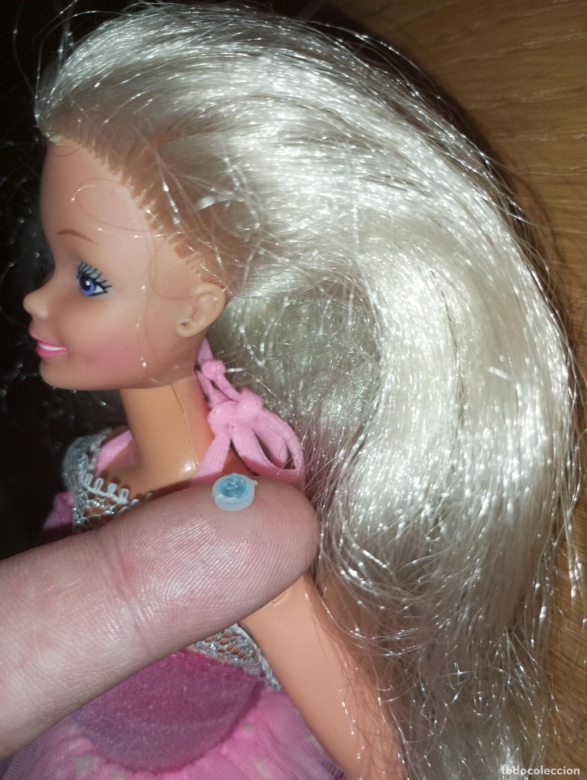 Barbie y Ken: Mu&ntilde;eca Barbie destellos magicos spain - Foto 3