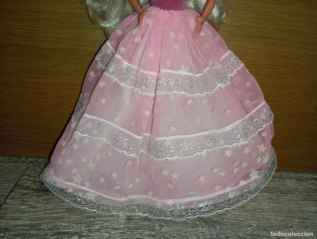 Barbie y Ken: Mu&ntilde;eca Barbie destellos magicos spain - Foto 9