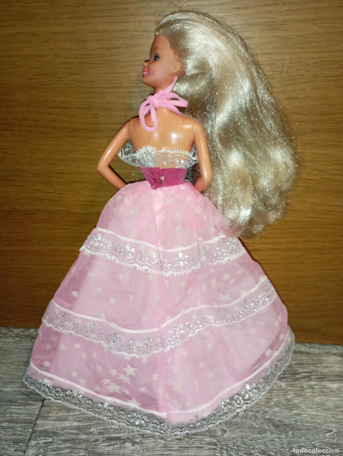 Barbie y Ken: Mu&ntilde;eca Barbie destellos magicos spain - Foto 12