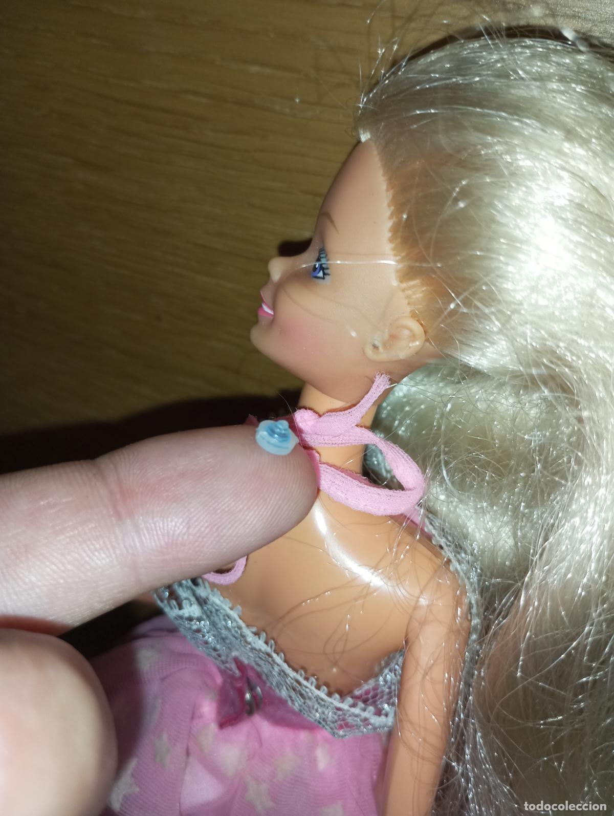 Barbie y Ken: Mu&ntilde;eca Barbie destellos magicos spain - Foto 13