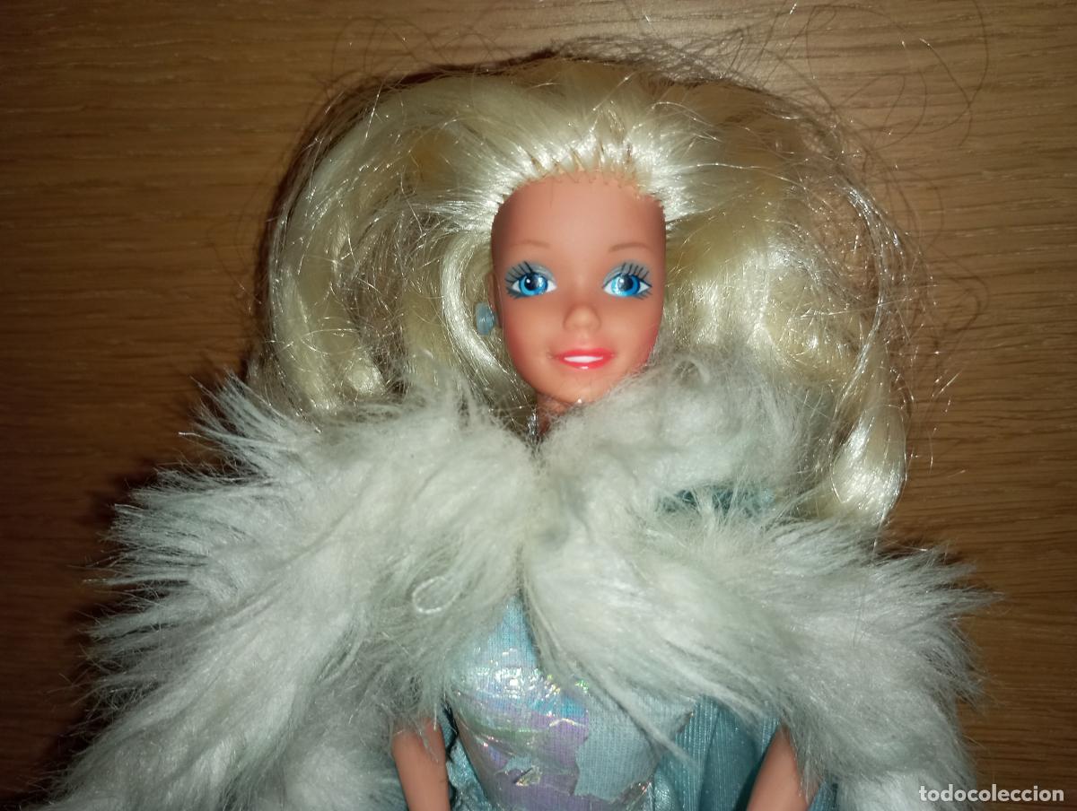 Barbie y Ken: Mu&ntilde;eca Barbie magic moves spain - Foto 1