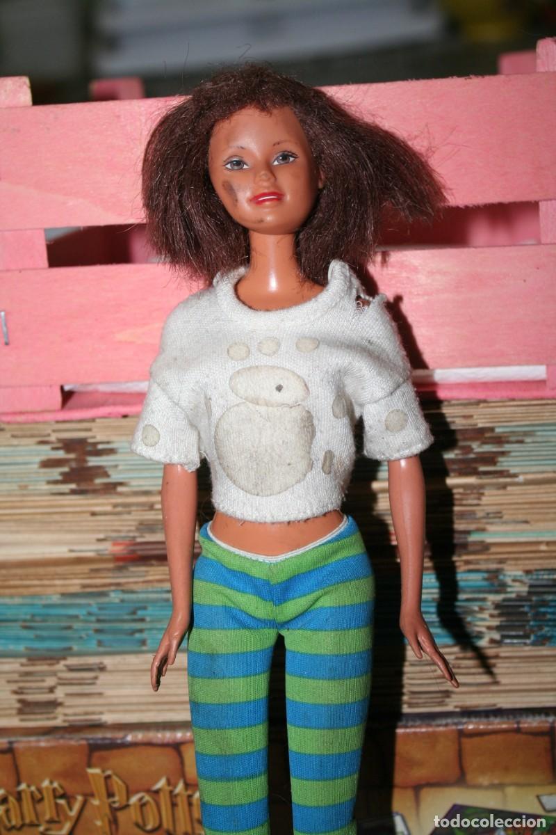 Barbie y Ken: mu&ntilde;eca barbie antigua 1990 - Foto 2