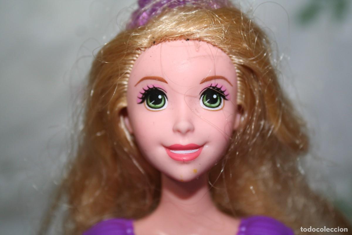 Barbie y Ken: mu&ntilde;eca rapunzel disney mattel - Foto 1