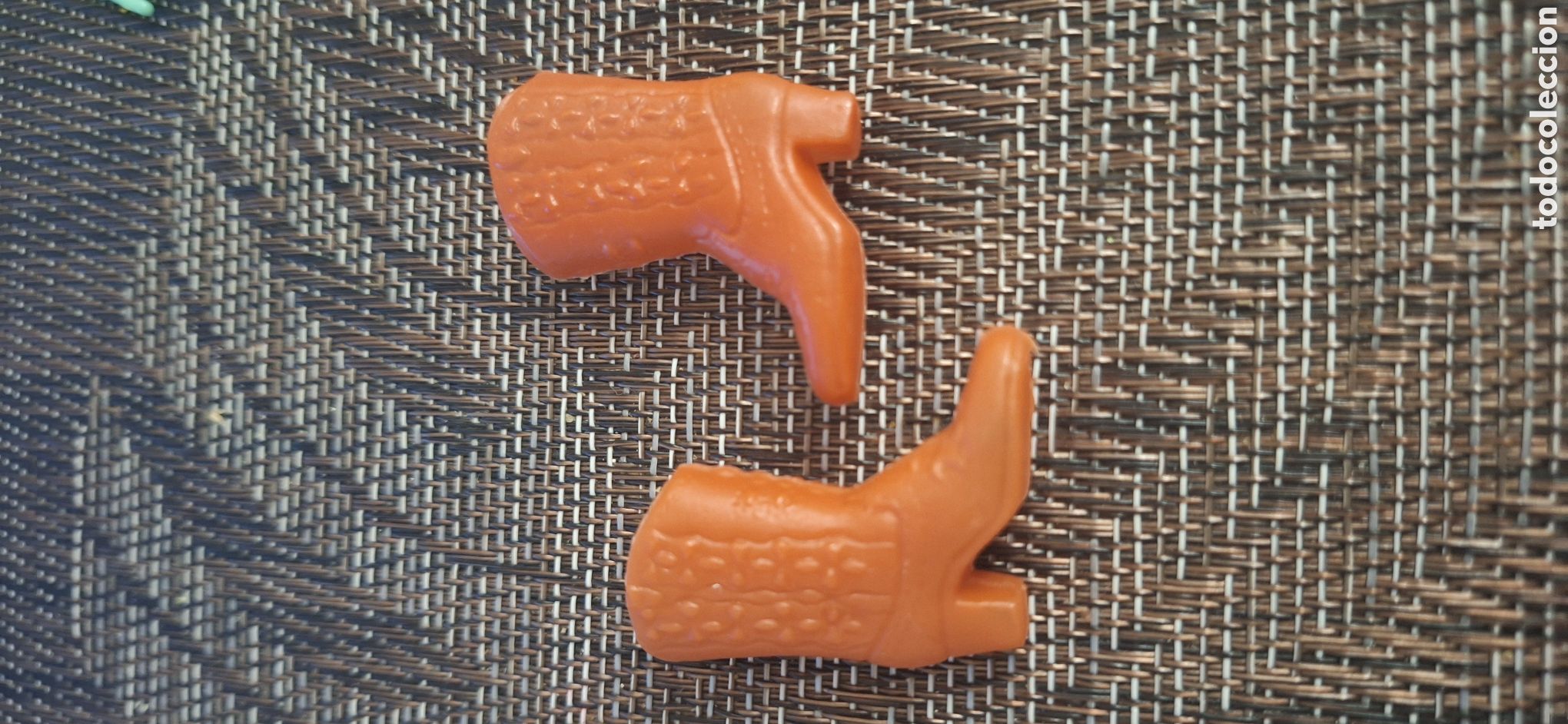 Barbie y Ken: botas para Barbie/Patty - Foto 1
