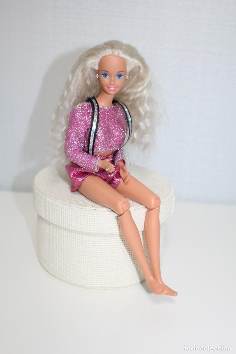 Barbie et Ken: BARBIE ARTICULADA DE MATTEL - 1976