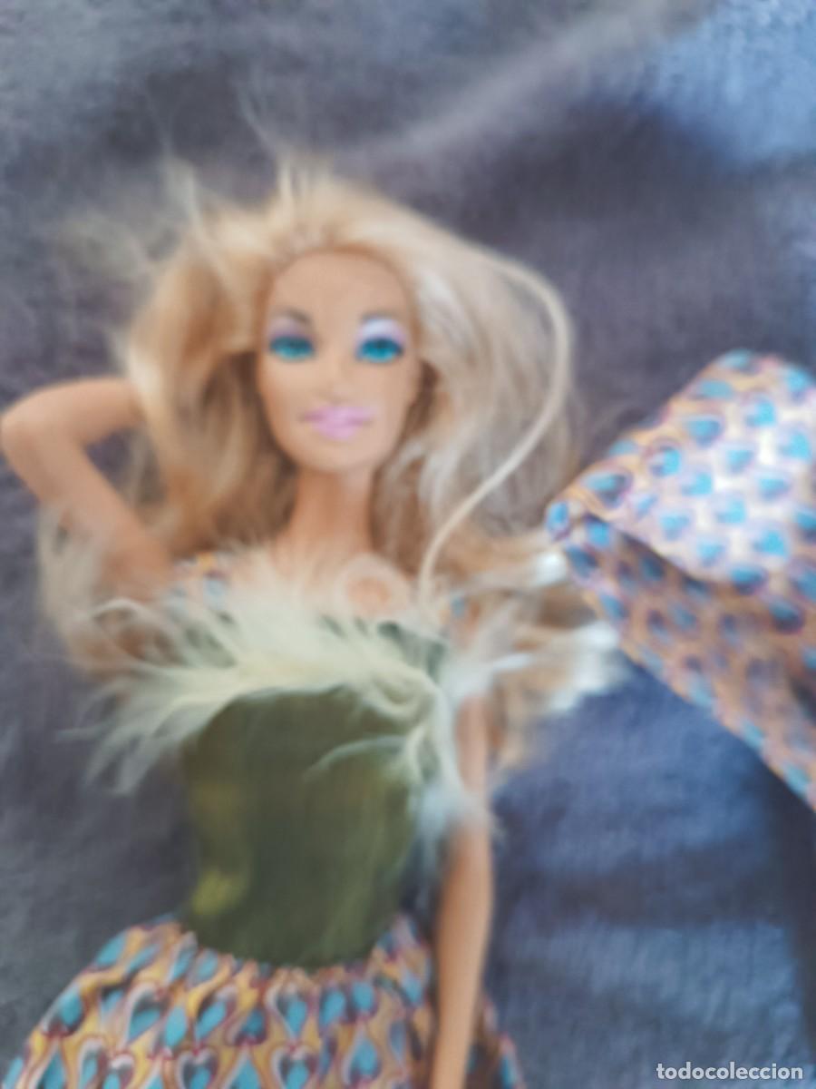 Barbie y Ken: Mu&ntilde;ecas Barbie vestida - Foto 2