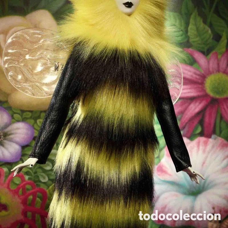 Barbie y Ken: Mu&ntilde;eca Barbie Bee Mark Ryden x Barbie - Foto 3