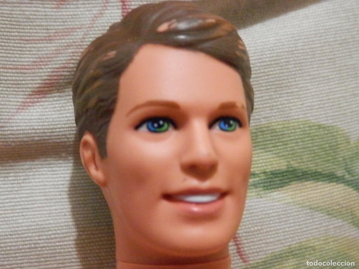 Barbie y Ken: Ken Surf City, sin ropa. - Foto 3