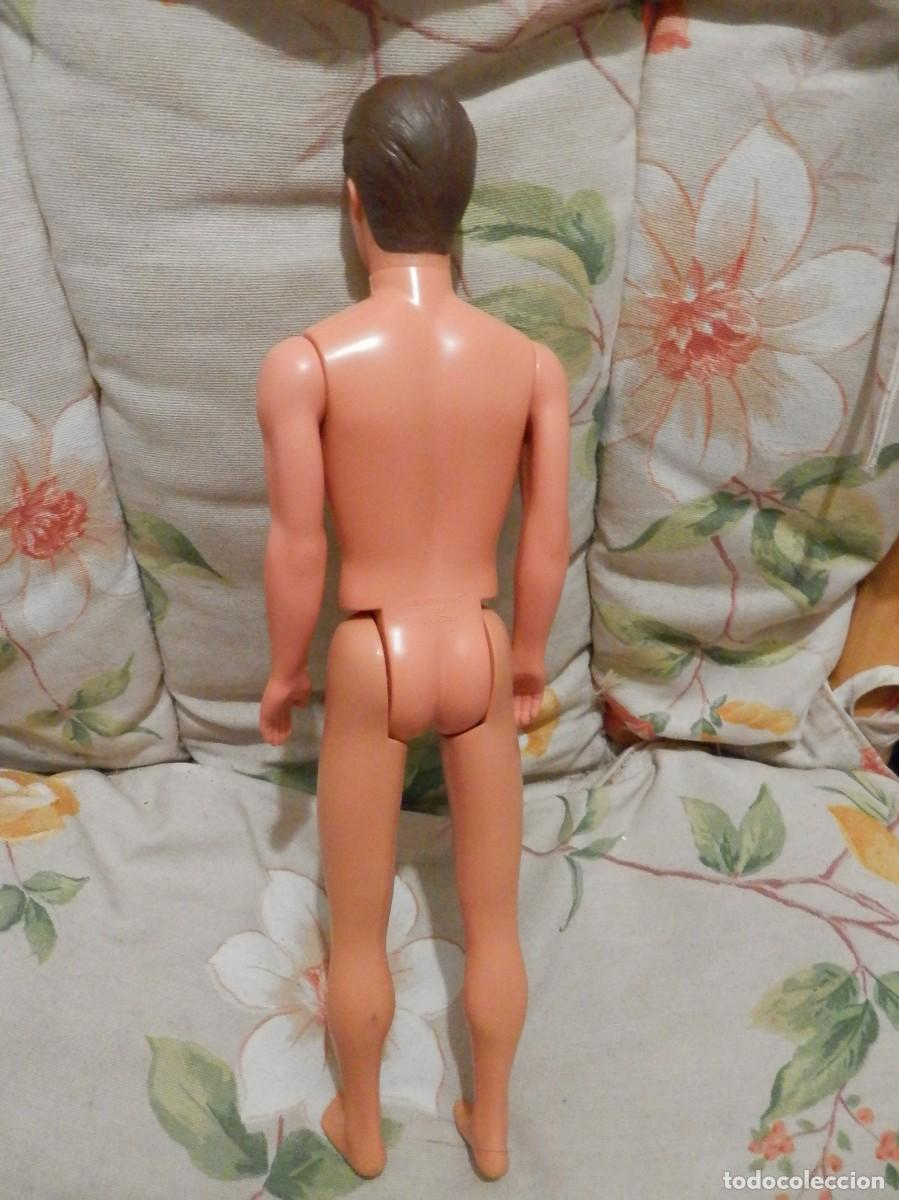 Barbie y Ken: Ken Surf City, sin ropa. - Foto 6