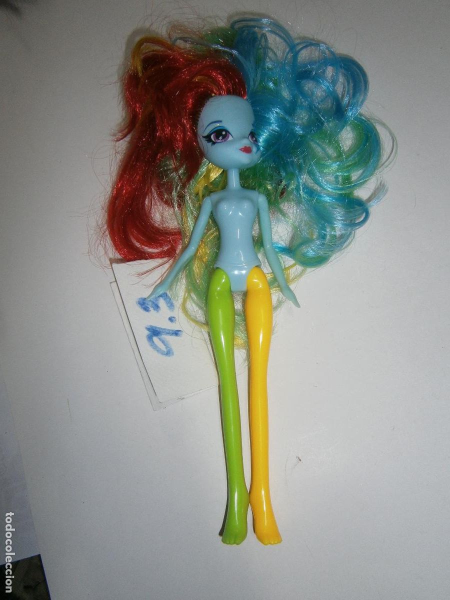 Barbie y Ken: MU&Ntilde;ECA DIBUJOS ANIMADOS - Foto 1