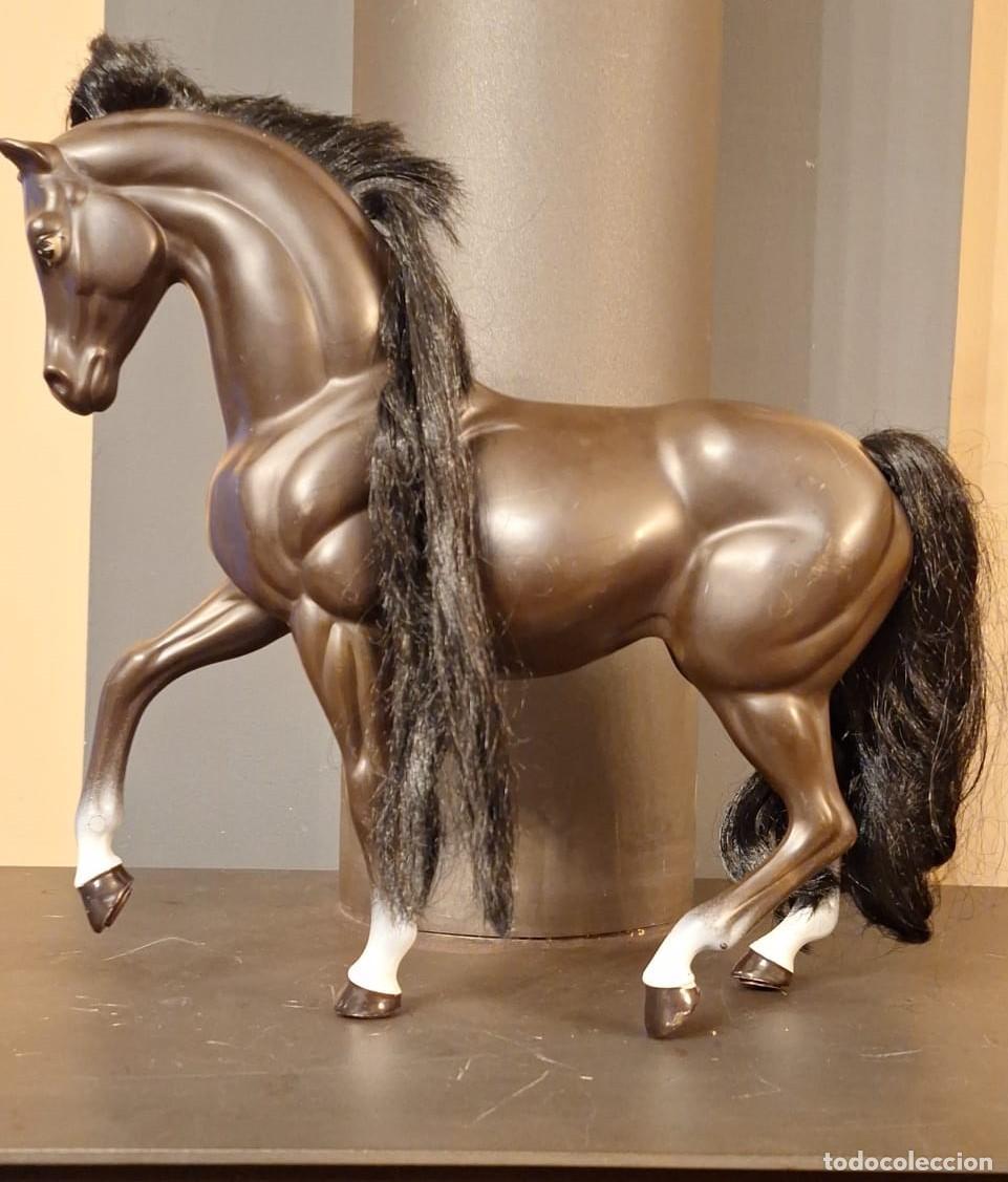 Barbie y Ken: Caballo Negro Barbie - Foto 2