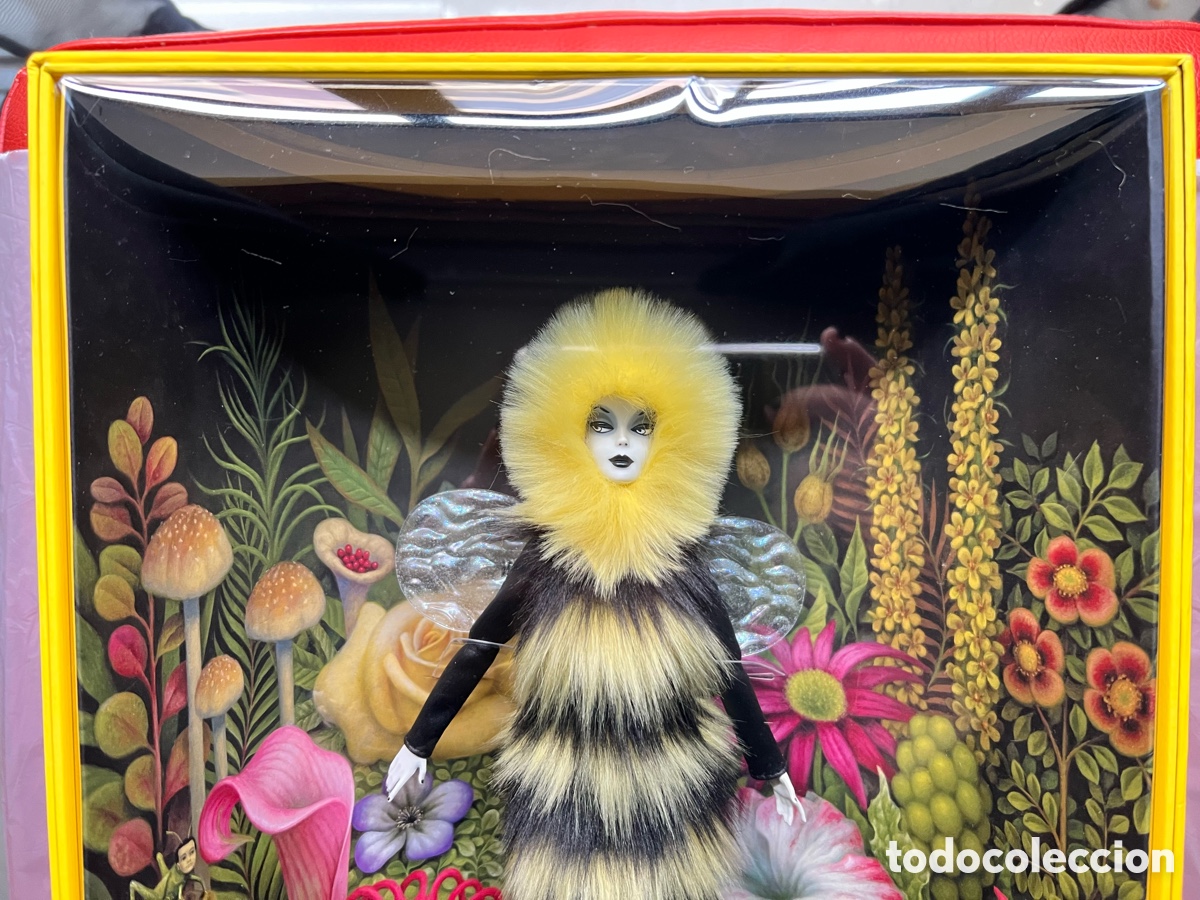 Barbie y Ken: Mu&ntilde;eca Barbie Bee Mark Ryden x Barbie - Foto 7