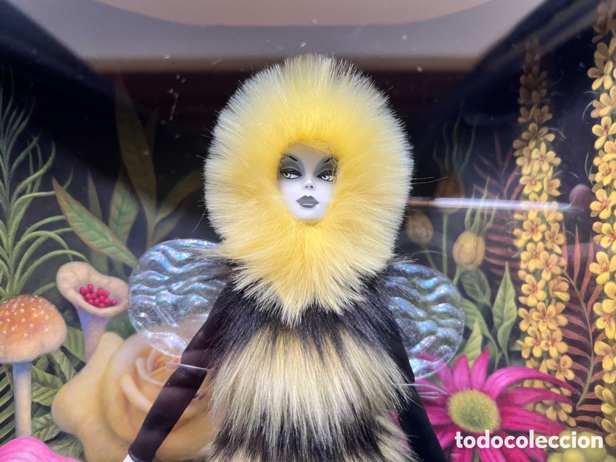 Barbie y Ken: Mu&ntilde;eca Barbie Bee Mark Ryden x Barbie - Foto 9