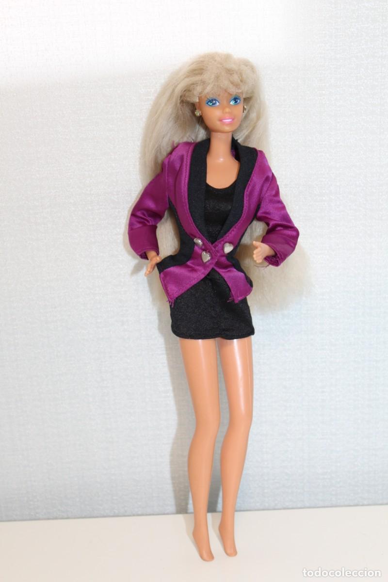 Barbie y Ken: ANTIGUA BARBIE MATTEL - Foto 1