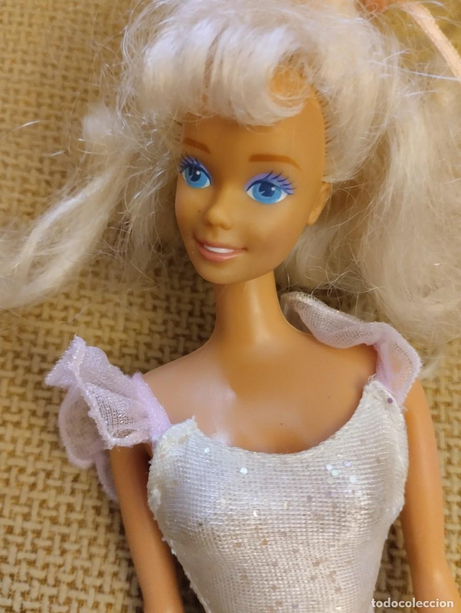 Barbie y Ken: Mu&ntilde;eca Barbie antigua - Foto 2