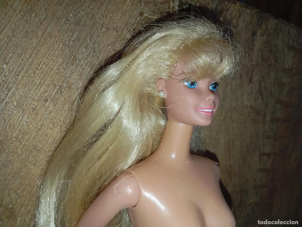 Barbie y Ken: Mu&ntilde;eca Barbie a&ntilde;os 90 con flequillo - Foto 2