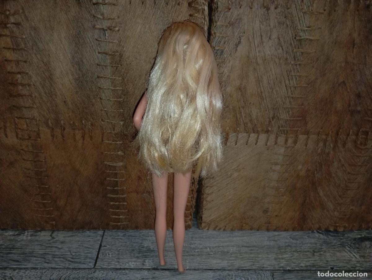 Barbie y Ken: Mu&ntilde;eca Barbie a&ntilde;os 90 con flequillo - Foto 7