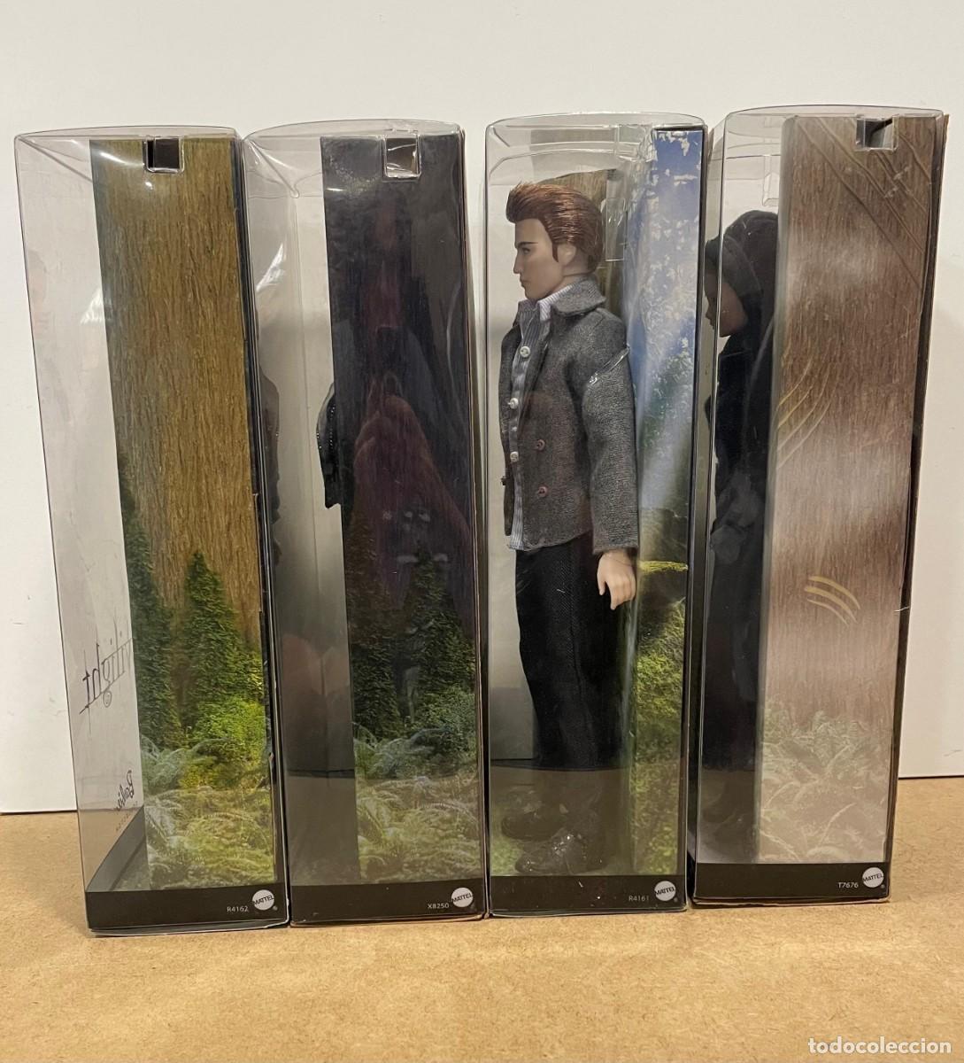 Barbie y Ken: Pack 4 barbies Twilight belle, belle, edward jane - Foto 3