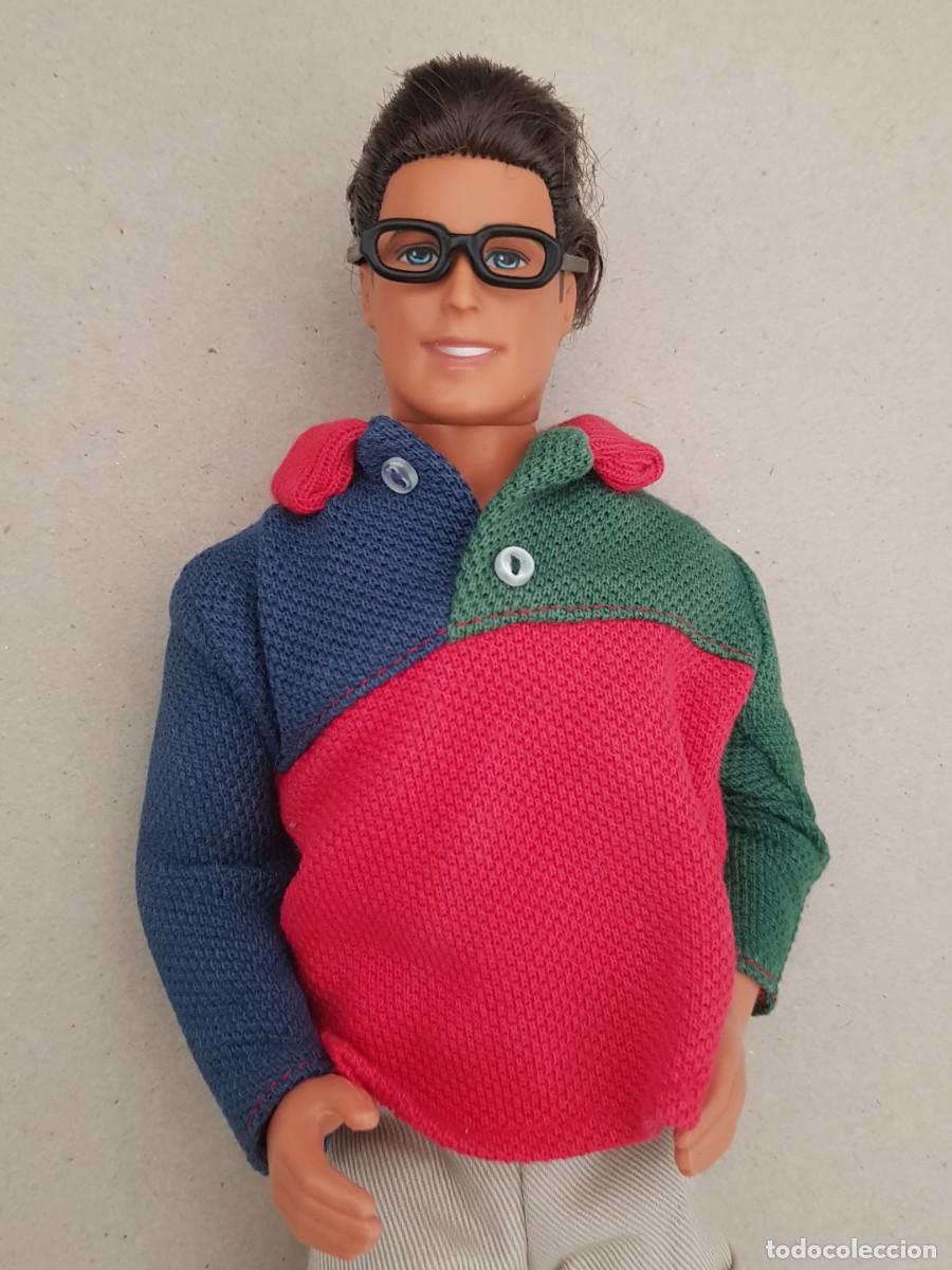 Barbie y Ken: Mu&ntilde;eco ken cool school 1999 - Foto 7