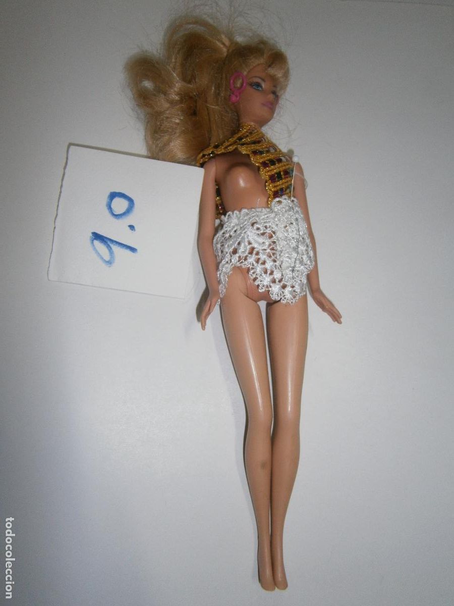 Barbie y Ken: MU&Ntilde;ECA BARBIE CON ROPA - Foto 1
