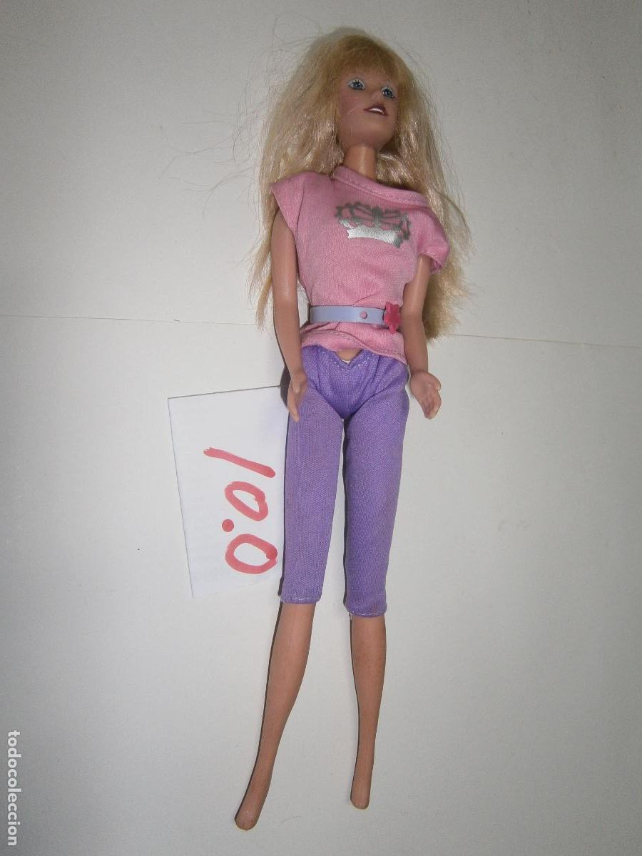 Barbie y Ken: MU&Ntilde;ECA BARBIE CON ROPA - Foto 1
