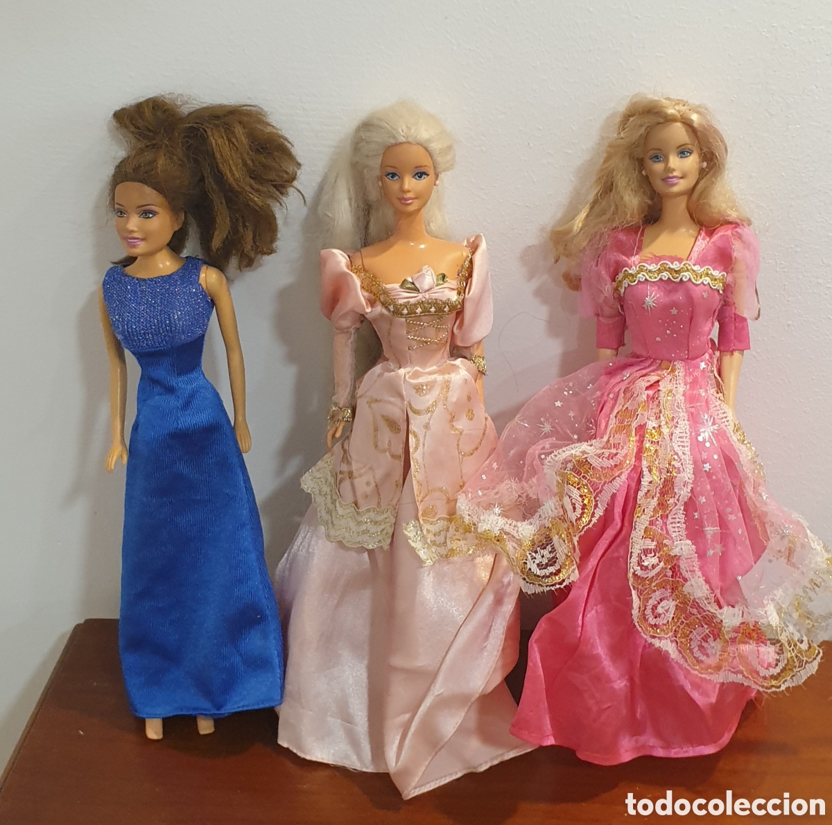 Barbie y Ken: Tres mu&ntilde;ecas barbie de Mattel - Foto 1