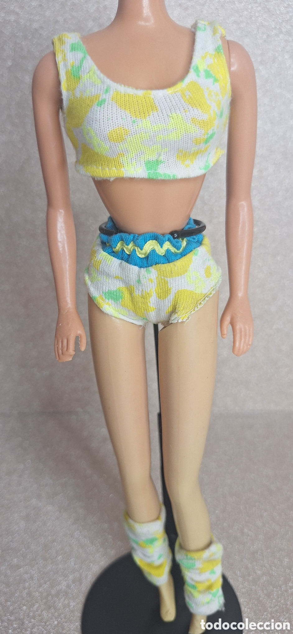 Barbie y Ken: Conjunto aerobic valido Barbie/Sindy - Foto 1