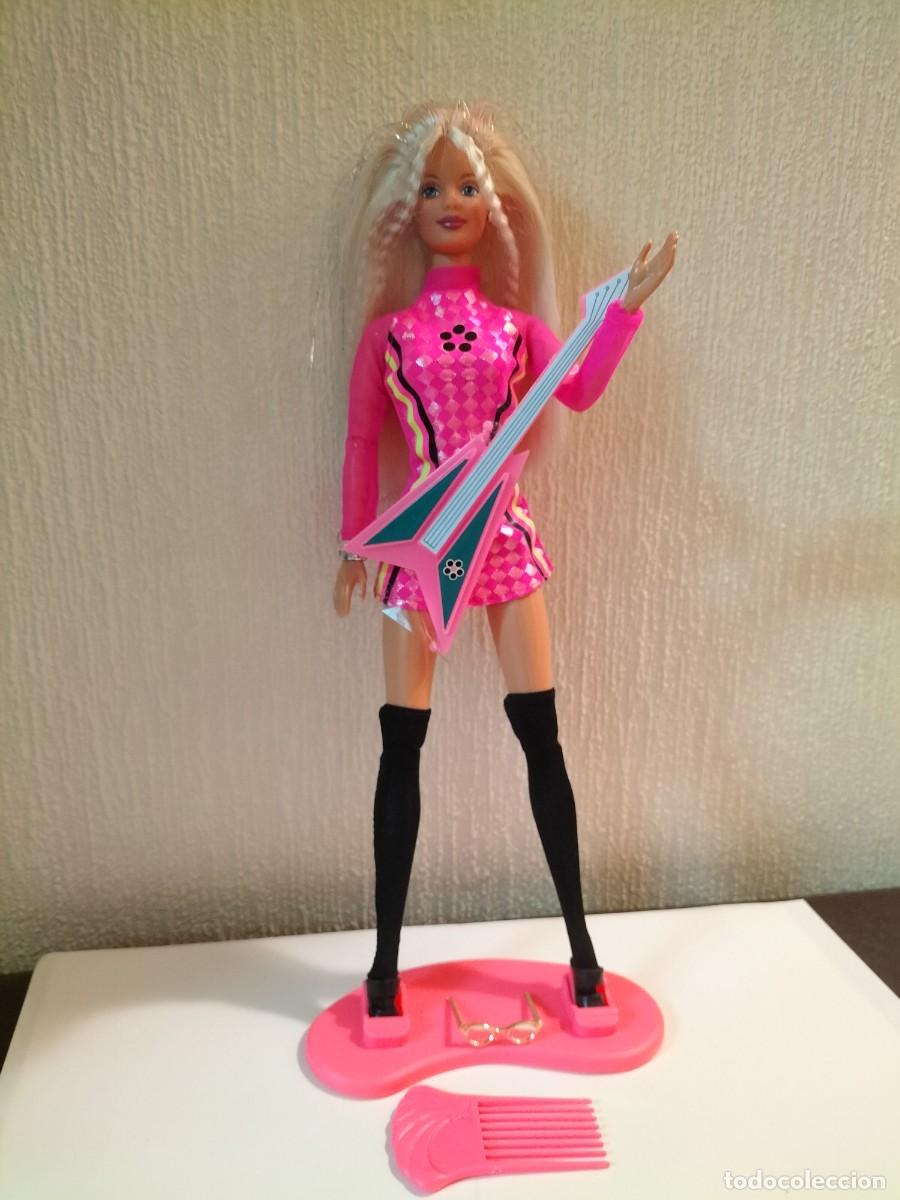 Barbie und Ken: Antigua y guapa Barbie Beyond