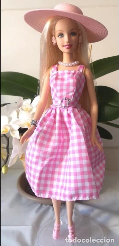 Barbie y Ken: Barbie con vestido basado en la pel&iacute;cula - Foto 1