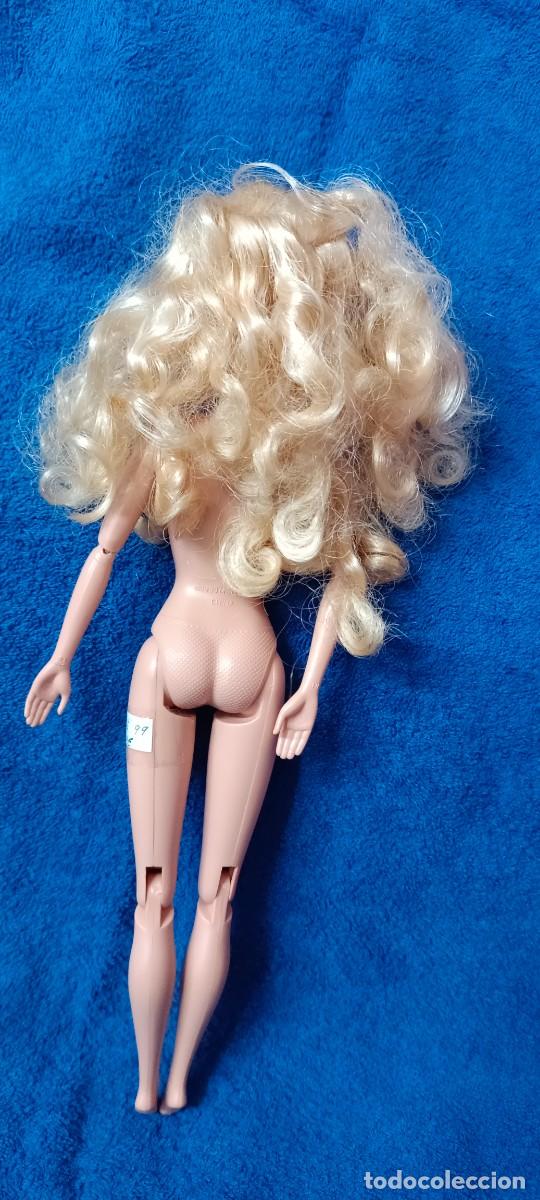 Barbie y Ken: Mu&ntilde;eca Barbie Myscene a&ntilde;o 99 - Foto 3