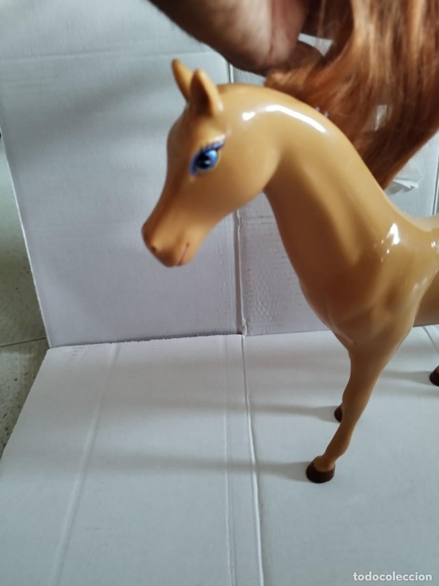 Barbie y Ken: Caballo de juguete, de Barbie? - Foto 2