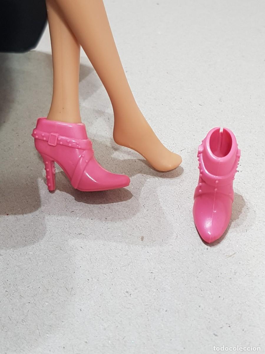 Barbie y Ken: Zapatos botines v&aacute;lidos barbie - Foto 1
