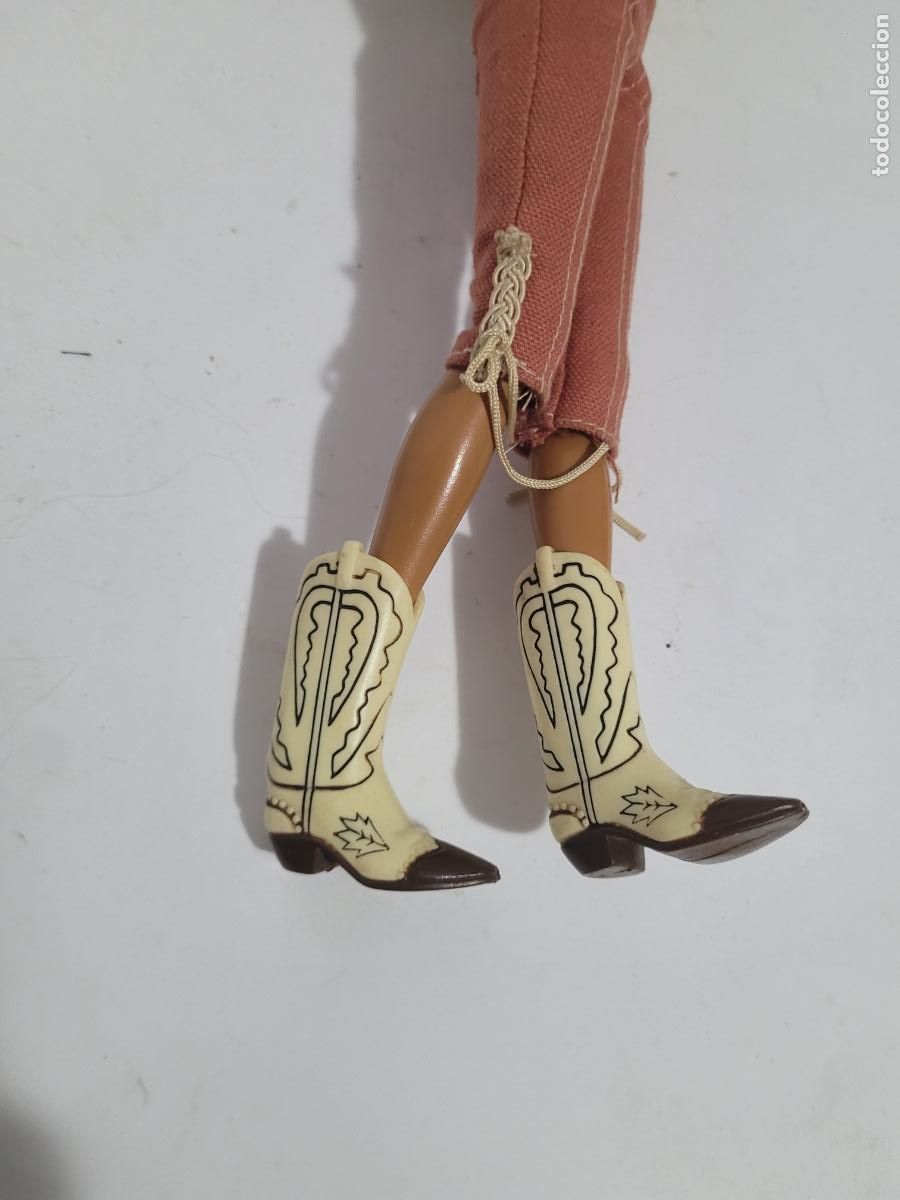 Barbie y Ken: mu&ntilde;eca barbie cali western - Foto 8