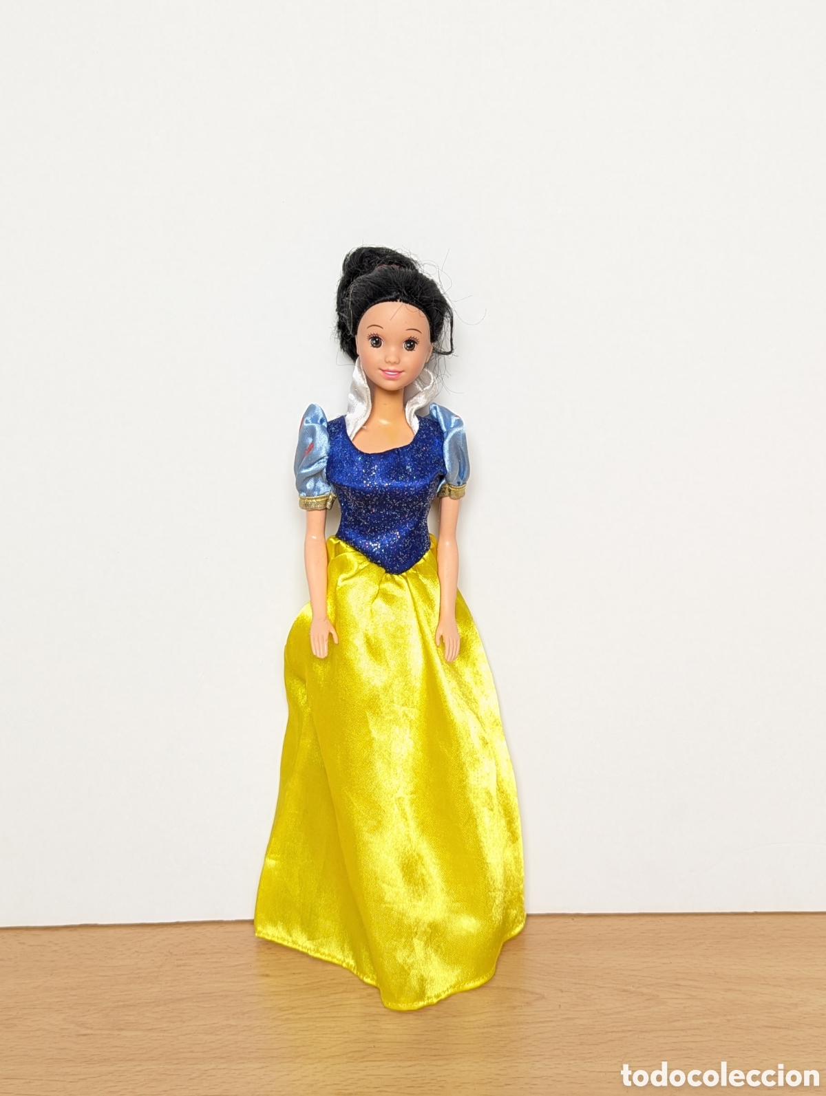 Barbie y Ken: Barbie Blancanieves a&ntilde;os 90 - Foto 1