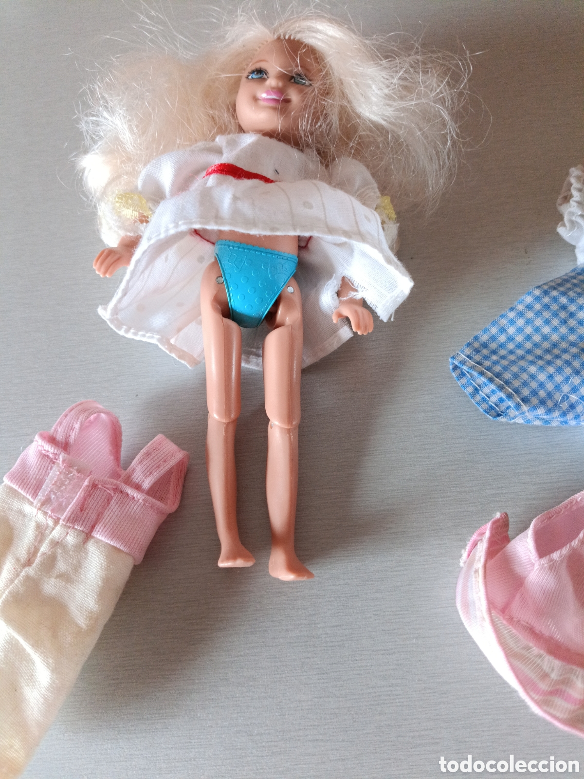 Barbie y Ken: Mu&ntilde;eca Mattel tama&ntilde;o shelly - Foto 2