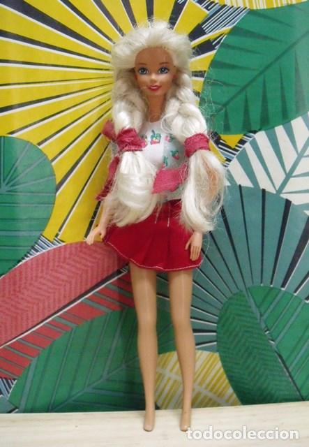 Barbie y Ken: Mu&ntilde;eca Barbie - Mattel 1966 - Foto 1