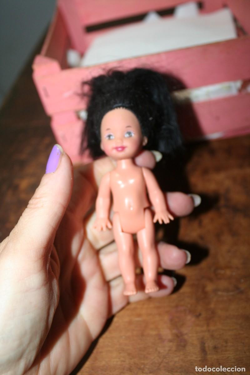 Barbie y Ken: mu&ntilde;eca mattel hermana barbie 1994 - Foto 1