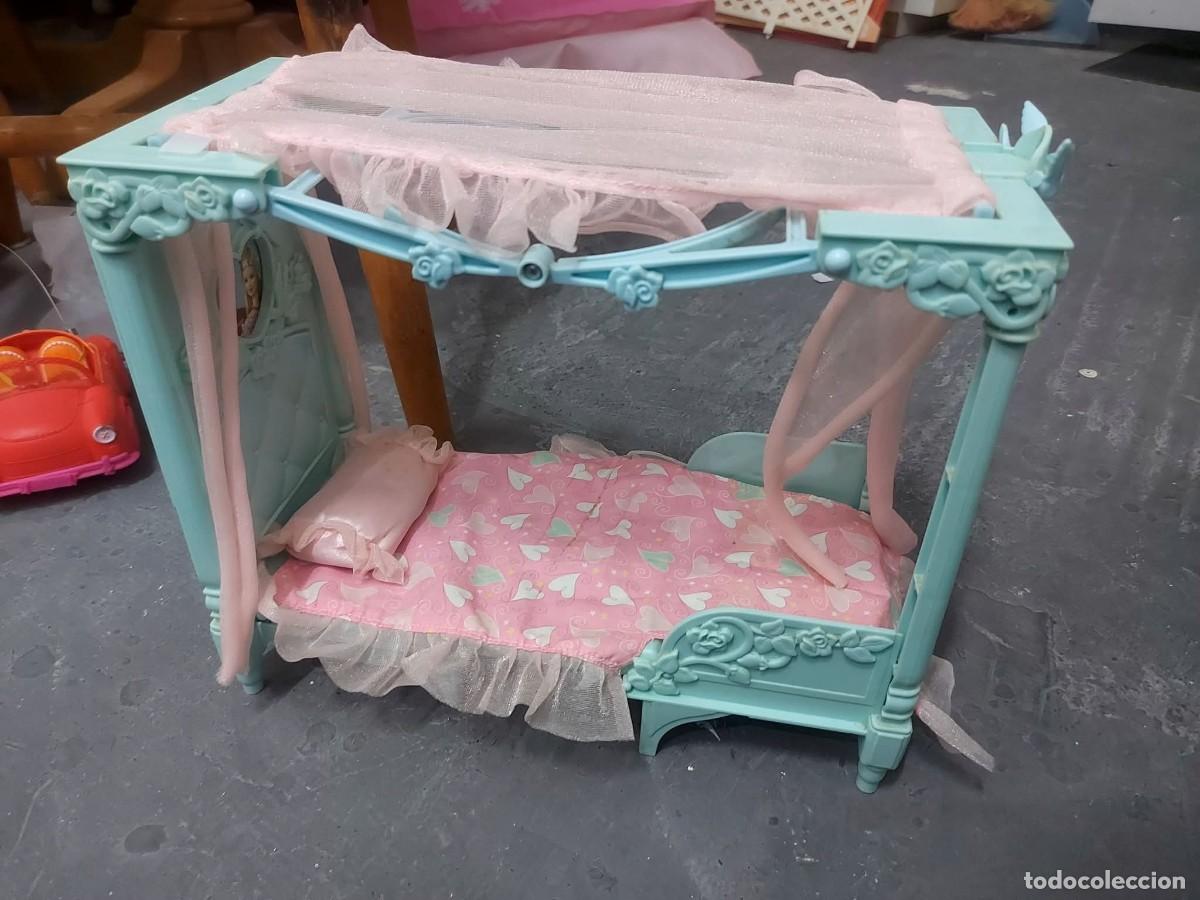 Barbie y Ken: Muebles Barbie..cama princesa Barb3 - Foto 1