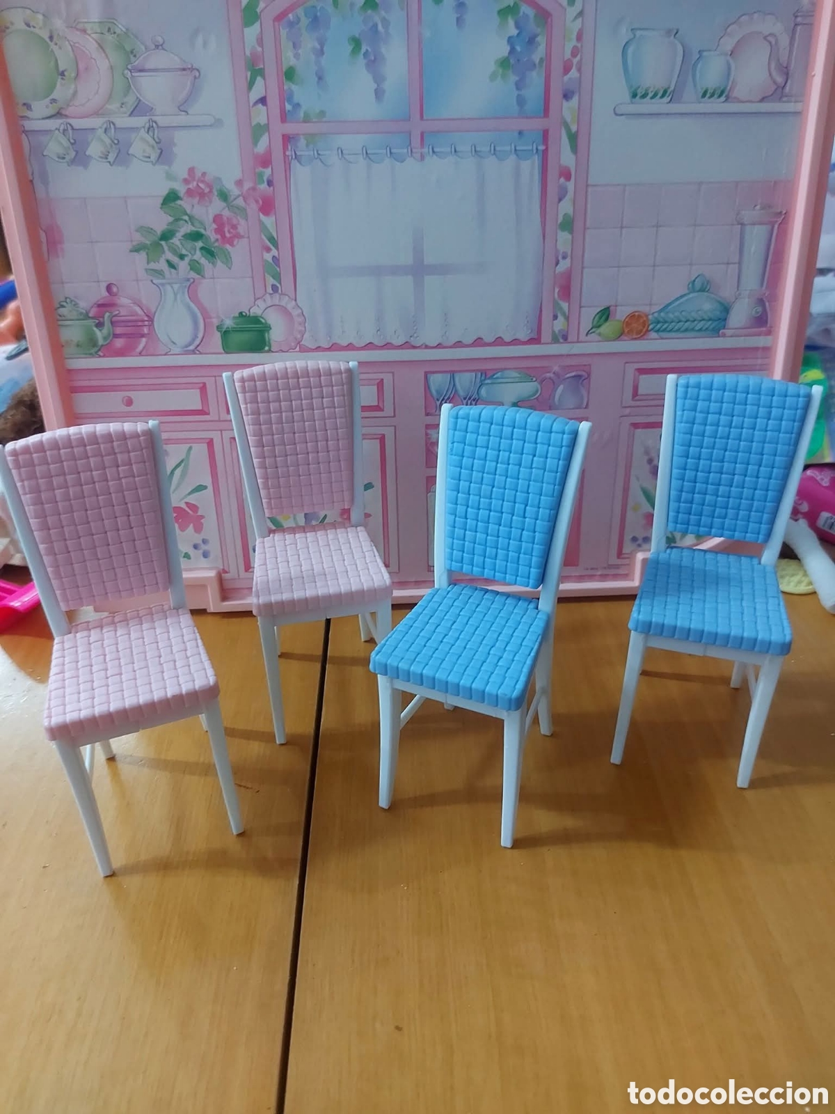 Barbie y Ken: Muebles,Sillas para Barbie. - Foto 1