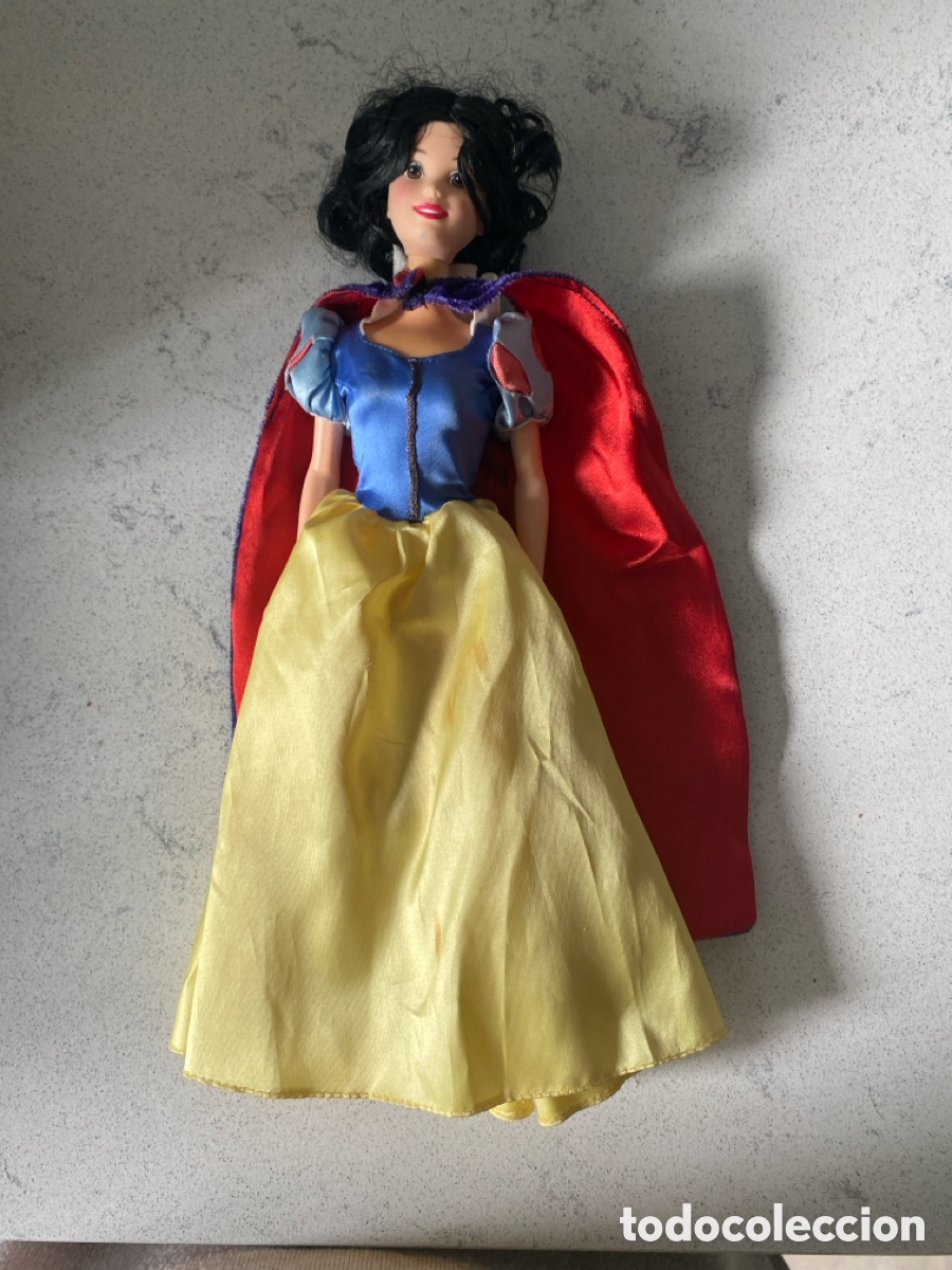 Barbie y Ken: Mu&ntilde;eca Barbie Cenicienta marca mattel - Foto 1