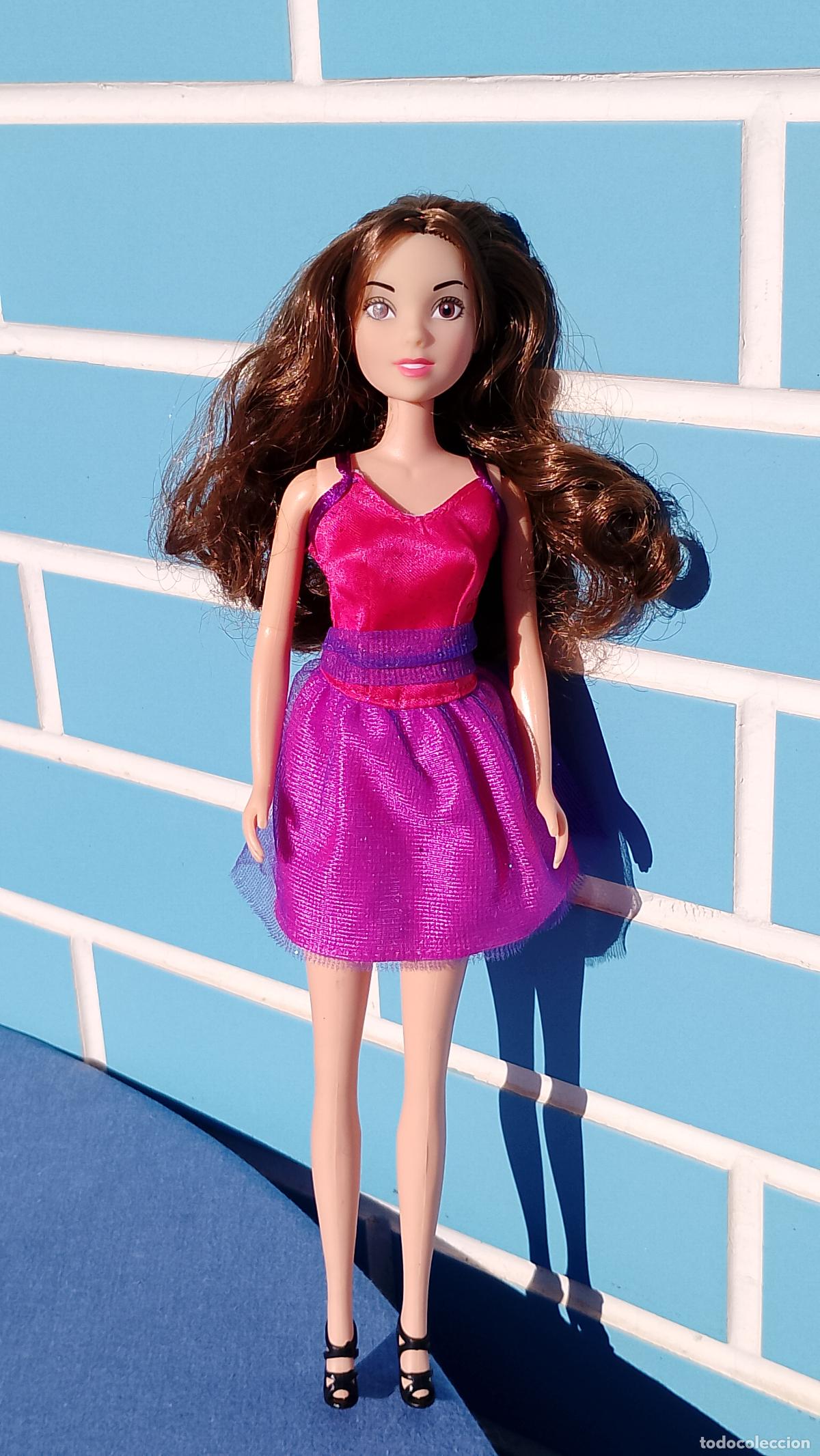 Barbie y Ken: Antigua mu&ntilde;eca Violetta de Disney Simba - Foto 1