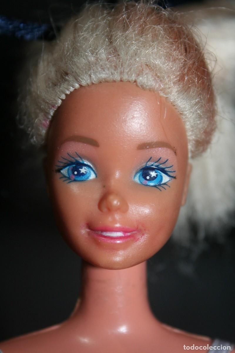 Barbie y Ken: mu&ntilde;eca barbie spain ropa original - Foto 1