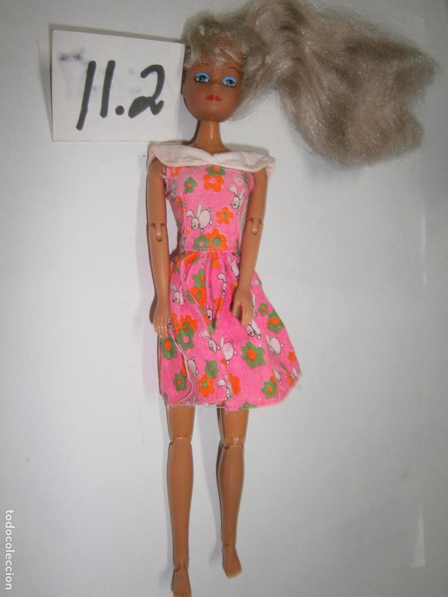 Barbie y Ken: ANTIGUA MU&Ntilde;ECA BARBIE - Foto 1