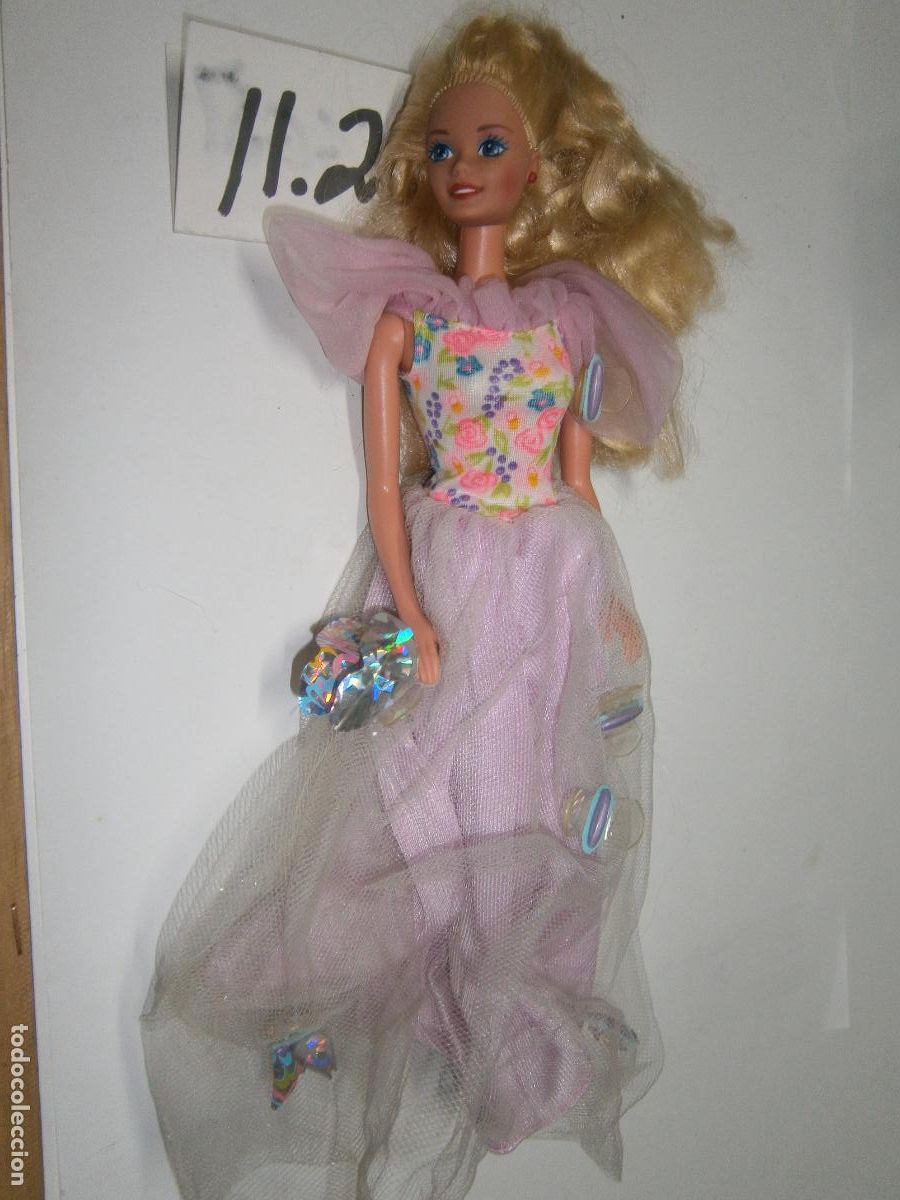 Barbie y Ken: ANTIGUA MU&Ntilde;ECA BARBIE - Foto 1