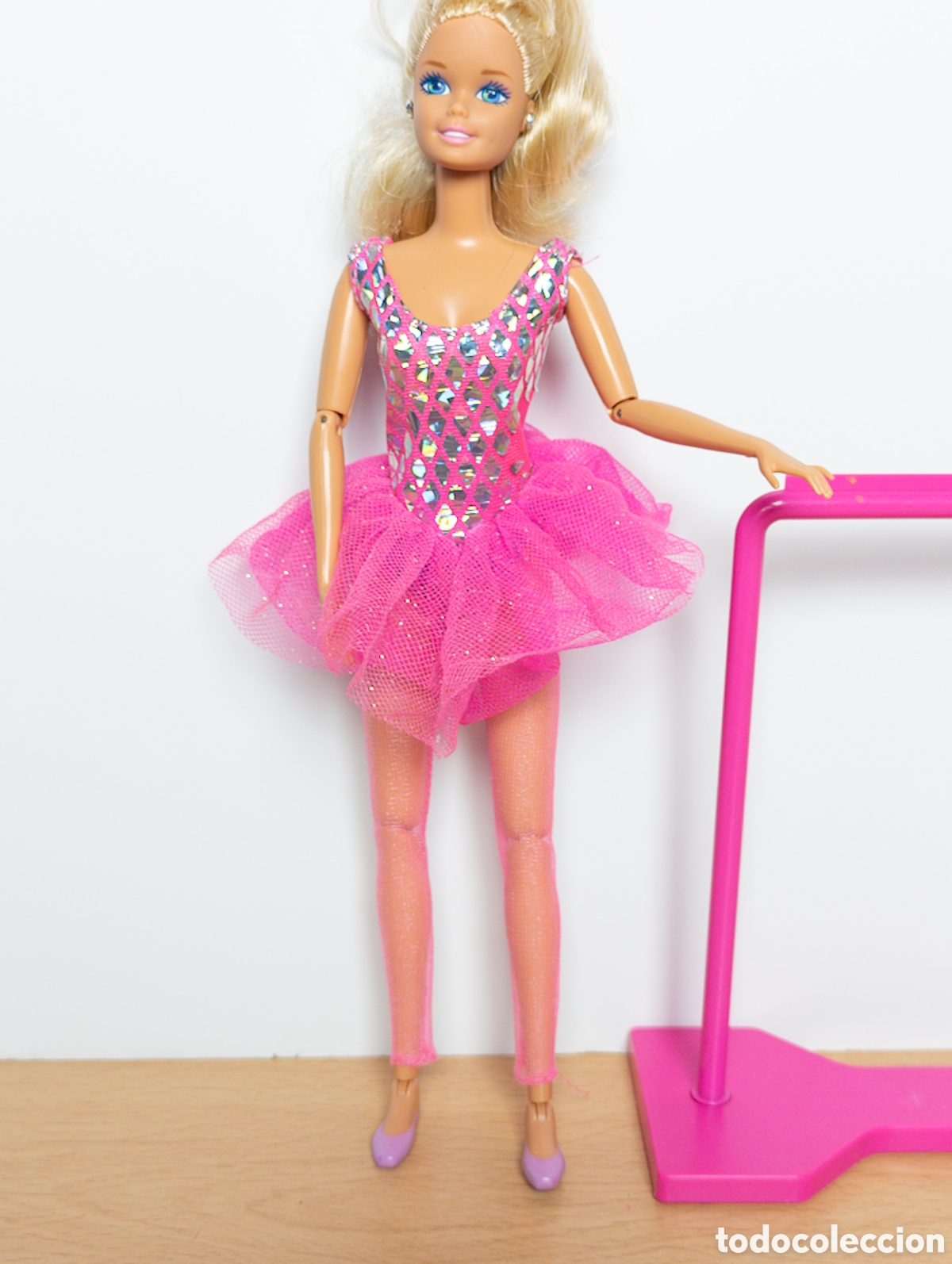 Barbie y Ken: Mu&ntilde;eca Barbie twirling bailarina - Foto 3