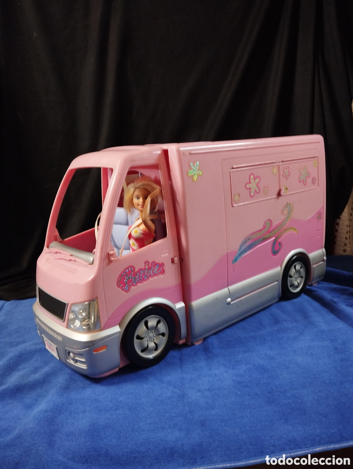 Barbie y Ken: Autocaravana de Barbie - Foto 1