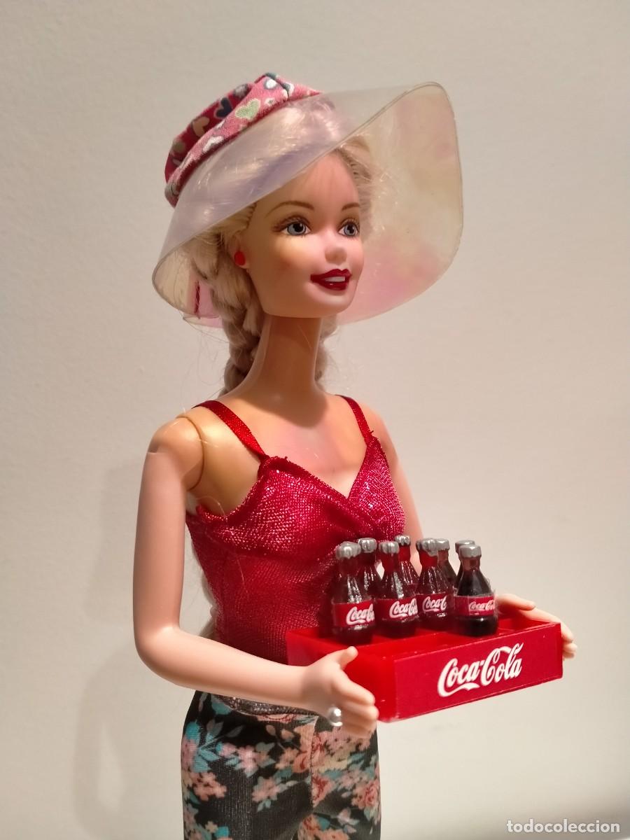 Barbie y Ken: Barbie Pin-Up Coca Cola - Foto 2