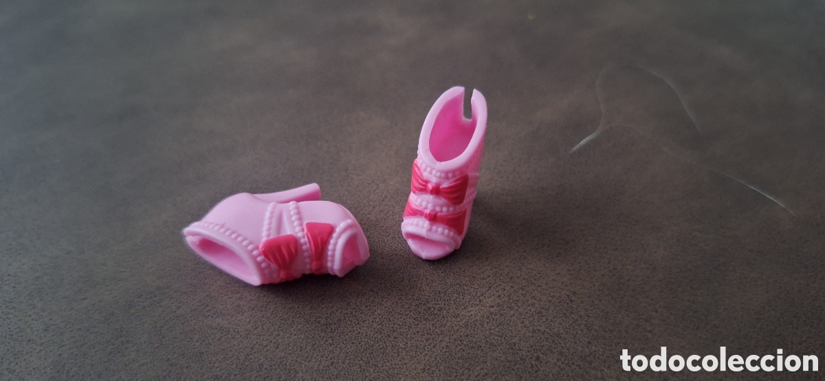 Barbie y Ken: botines barbie actual - Foto 1