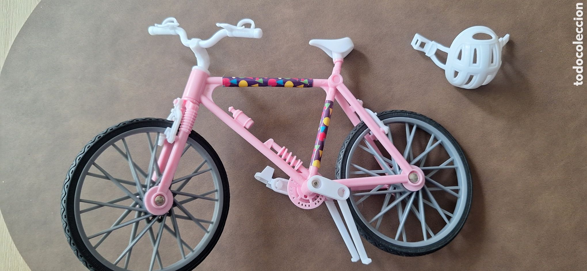 Barbie y Ken: Bicicleta mu&ntilde;eca Patti clon de Barbie - Foto 1